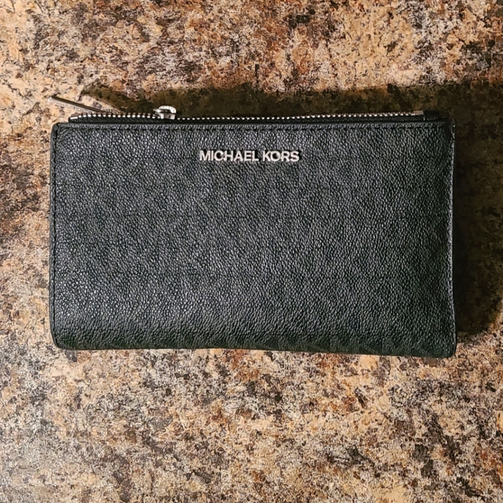 Michael Kors Wallet Black Leather
